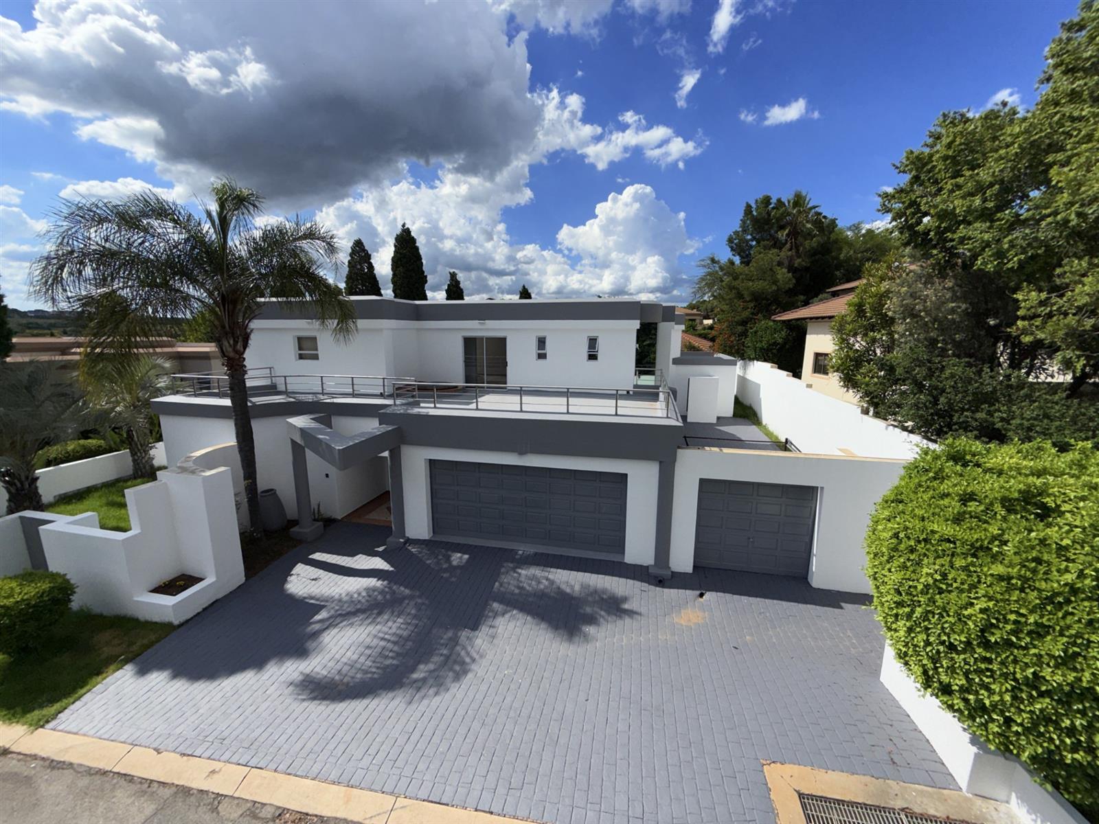 Renovated House To Rent in Dainfern Golf Estate