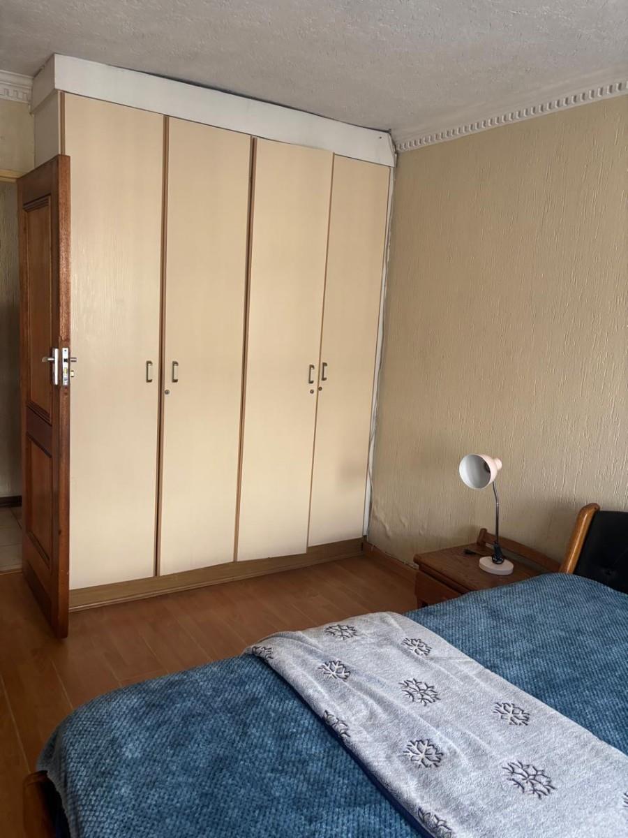 4 Bedroom House For Sale in Diepkloof Phase 2 Soweto
