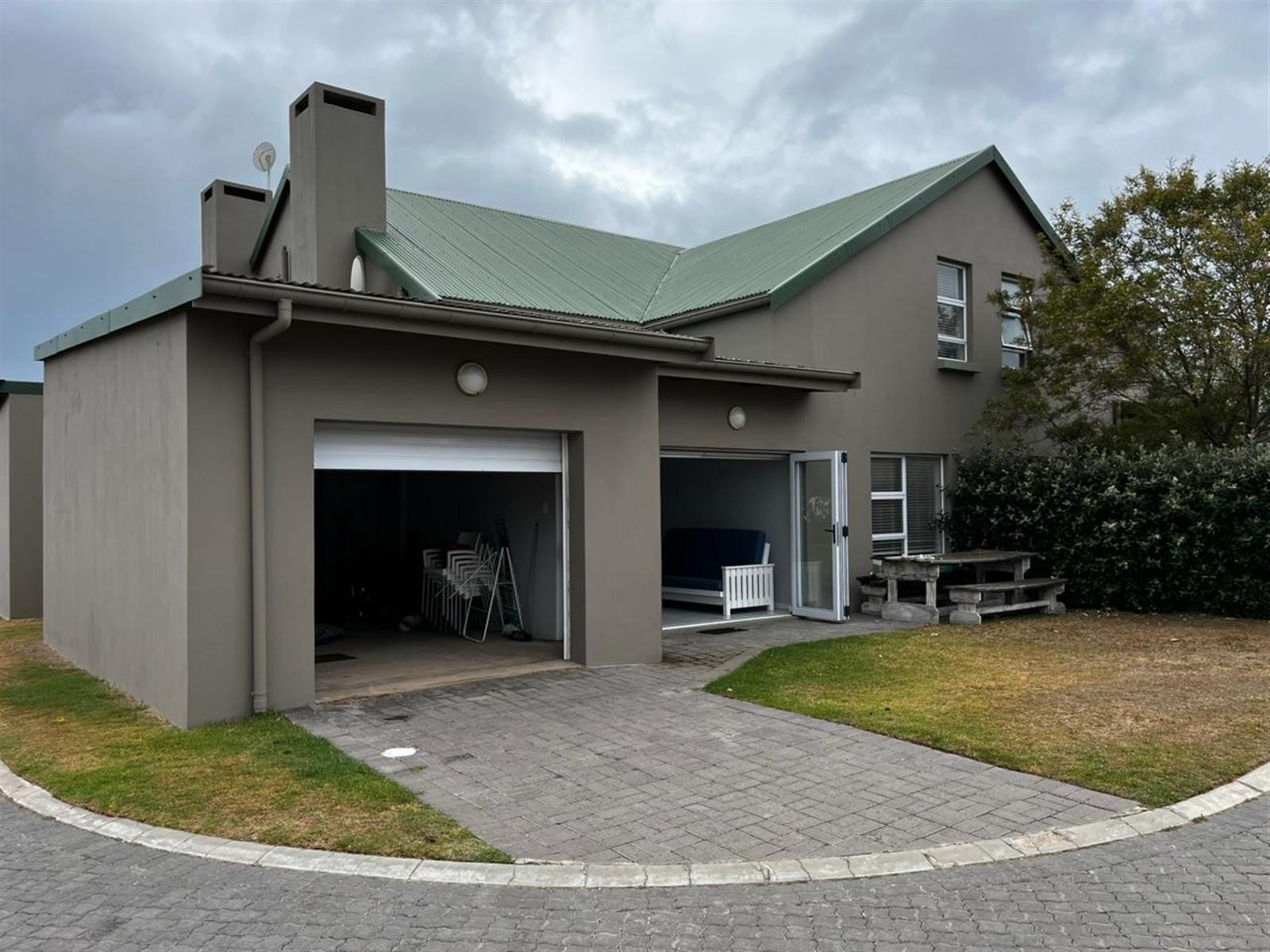 3 Bedroom Duplex Gouritsmond