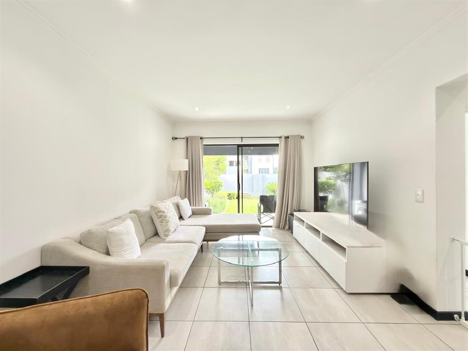 2Bed Ground Apartment in Lonehill