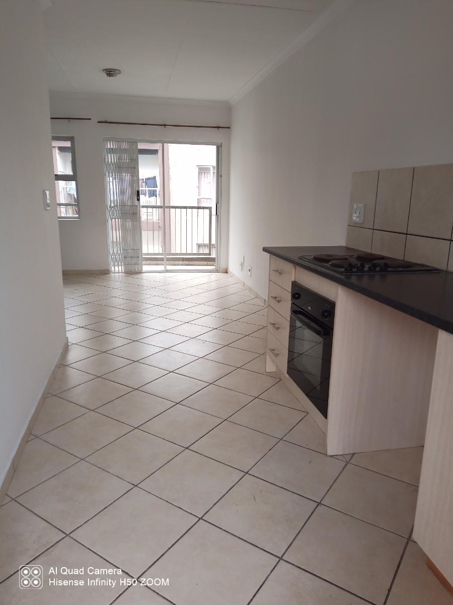 Apartment For Sale in Woodhurst, Chatsworth, KwaZulu Natal