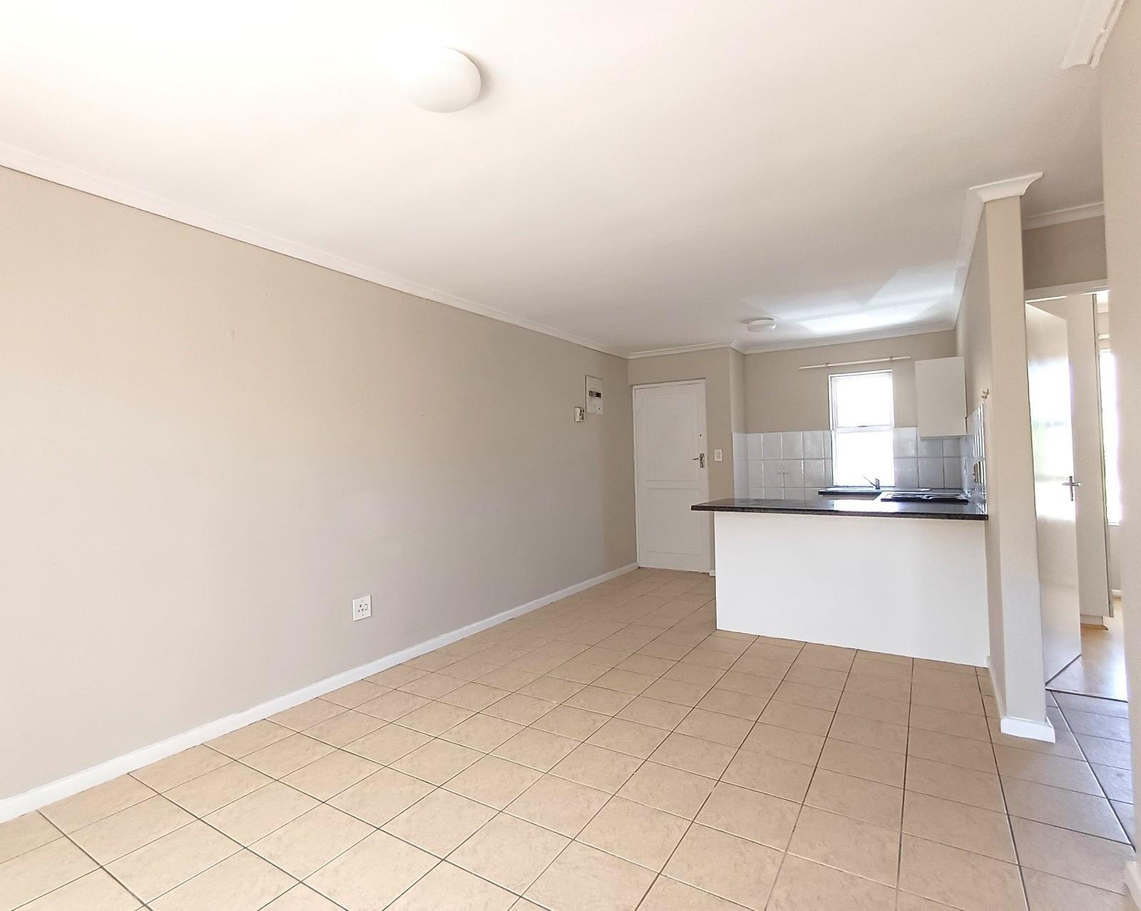 Neat 2 Bedroom Apartment in Parklands