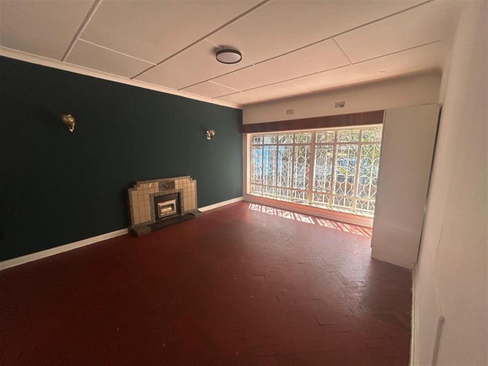 House For Sale in Bezuidenhout Valley, Johannesburg