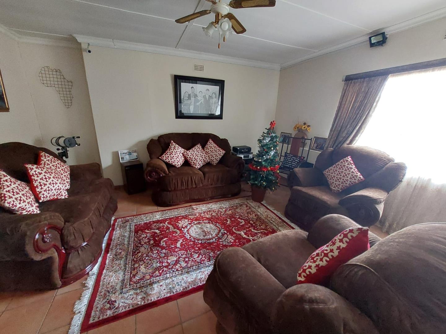 House for sale in Vanderbijlpark SE, Vanderbijlpark, 780 m²