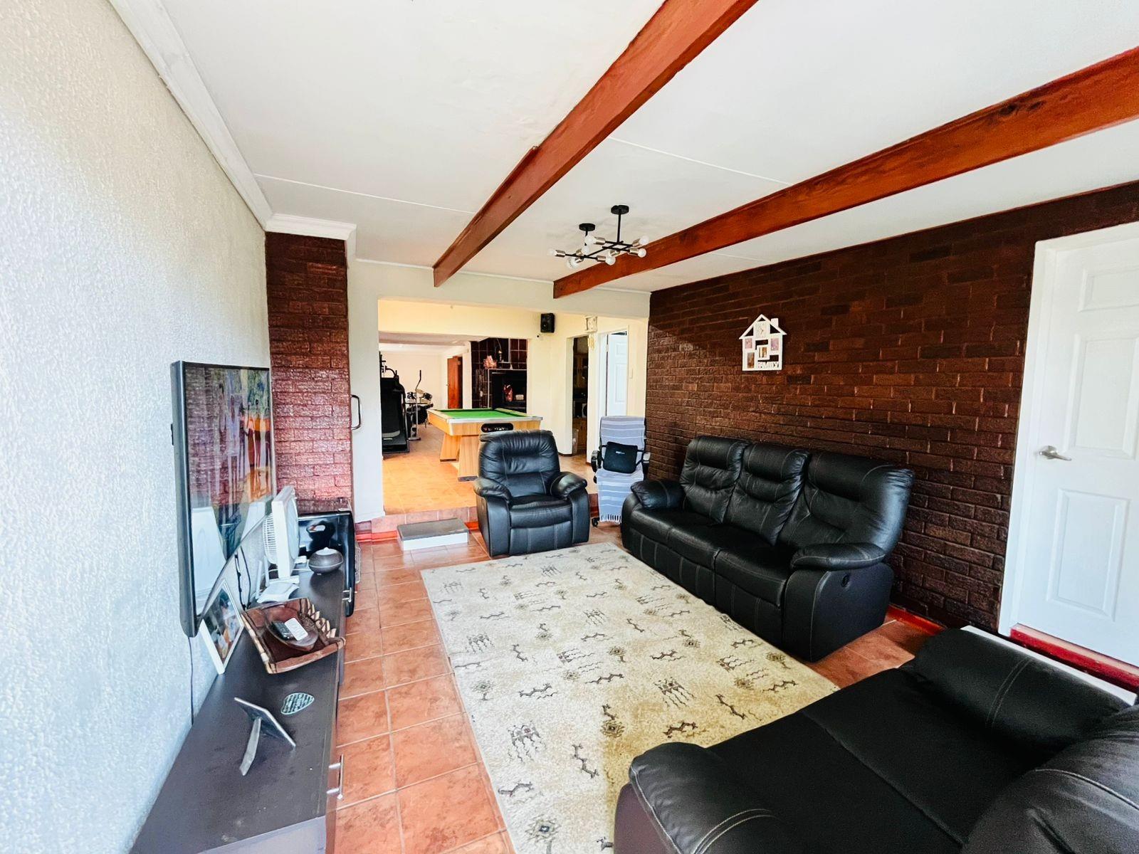 House for sale in Vanderbijlpark SE, Vanderbijlpark, 780 m²