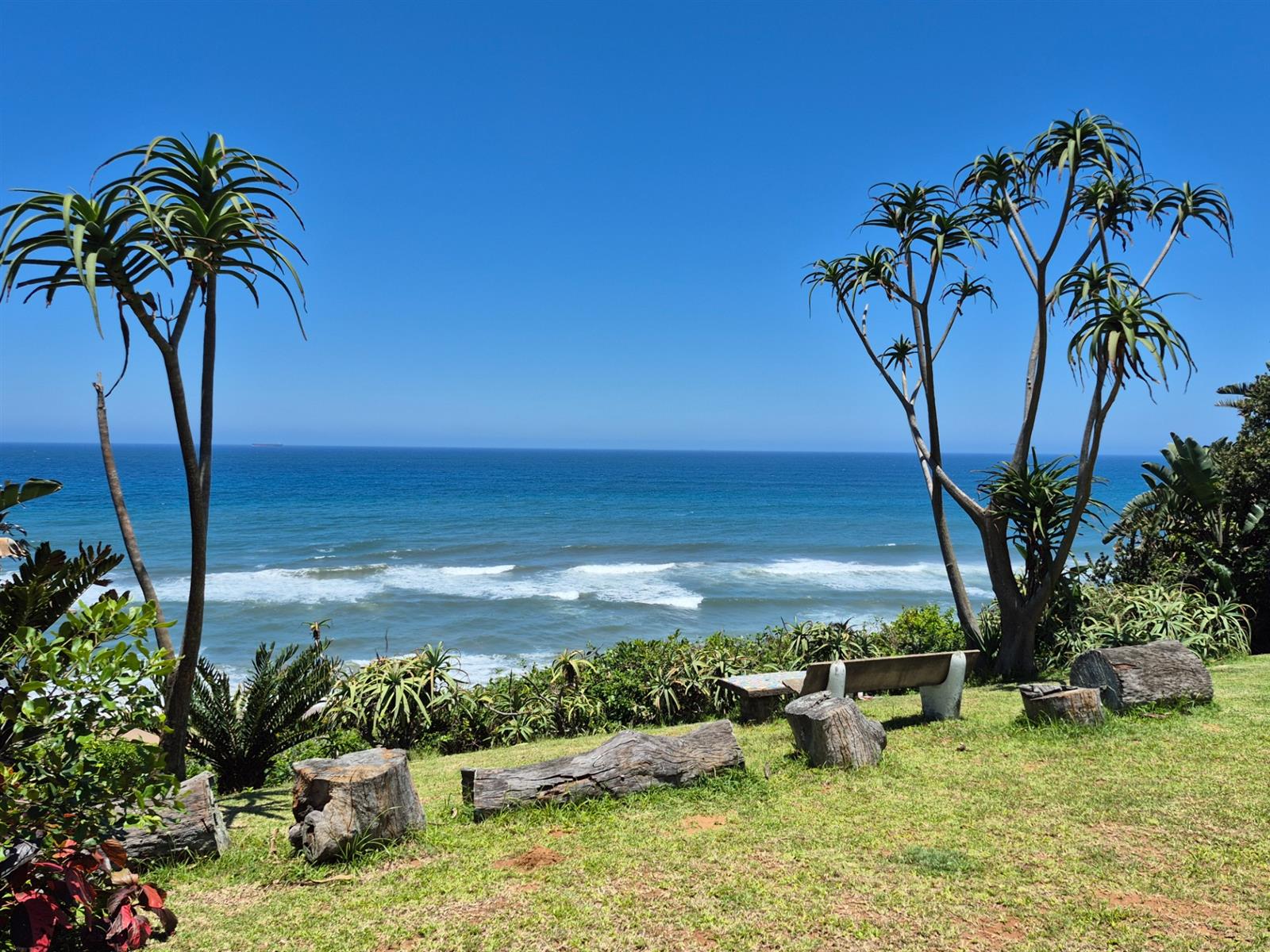 Three plots in one! Huge level land on Marine drive