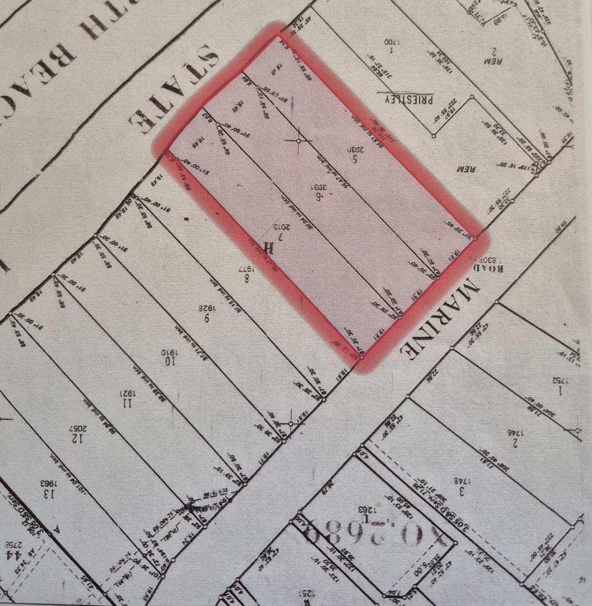 Three plots in one! Huge level land on Marine drive