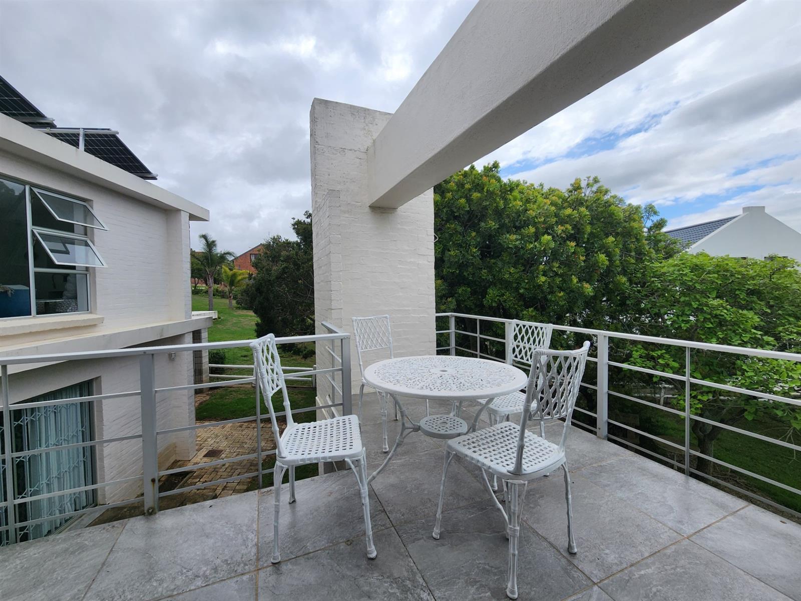 Unique property in the heart of Wavecrest Jeffreys Bay