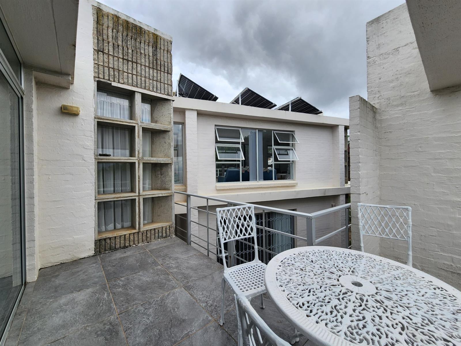 Unique property in the heart of Wavecrest Jeffreys Bay