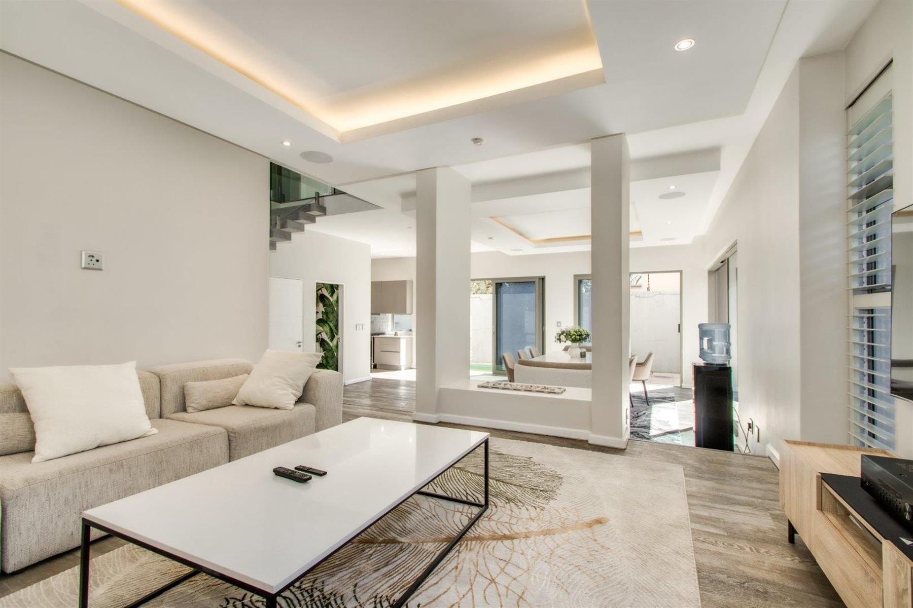 Townhouse for rent in Bryanston, Sandton, 4, 61 on Shephard, 61 Shepherd, Bryanston, Sandton, Gauteng, 254 m²