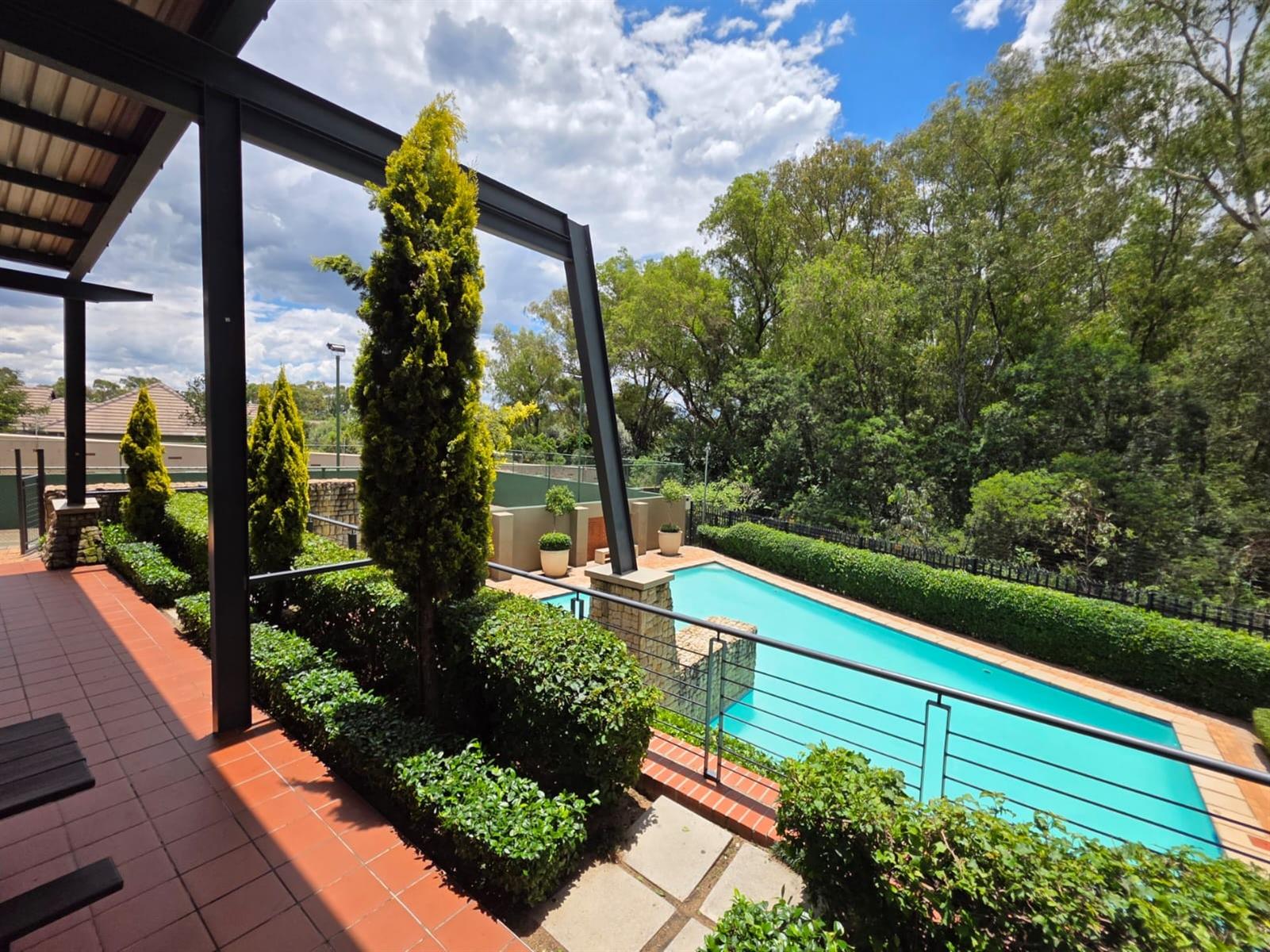 Fabulous Lock Up And Go Living In A Convenient Location