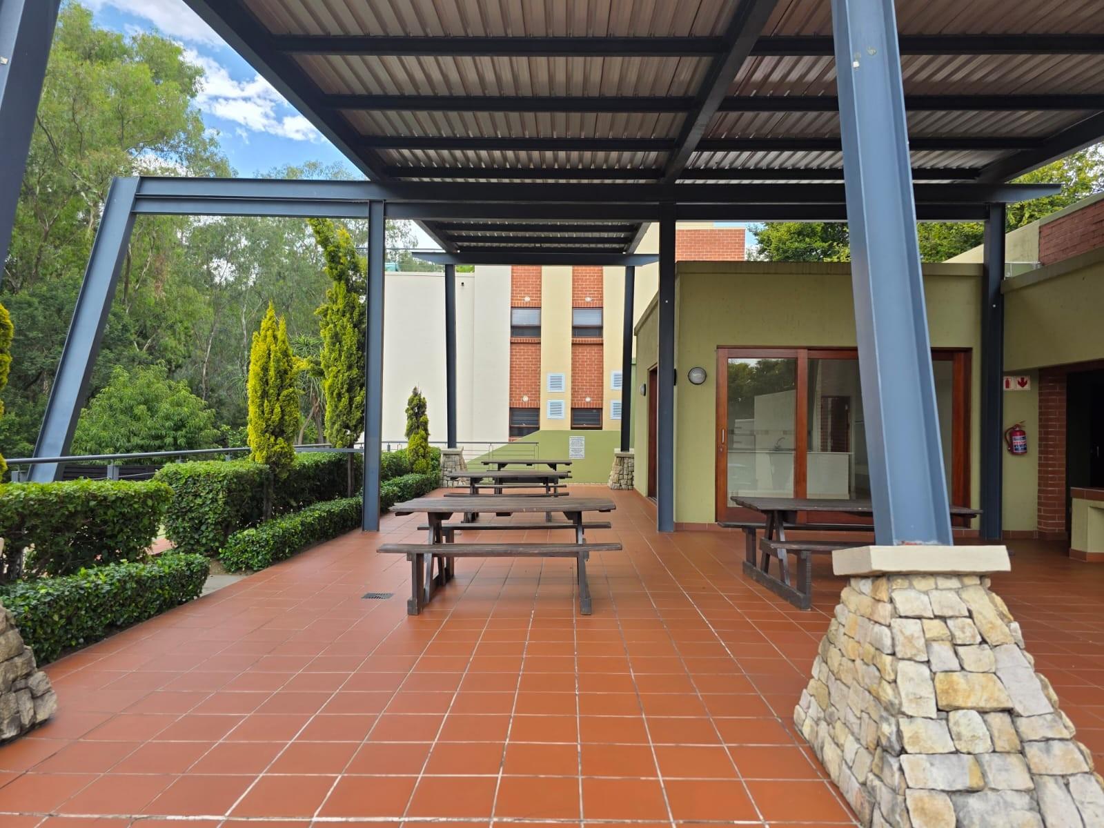 Fabulous Lock Up And Go Living In A Convenient Location