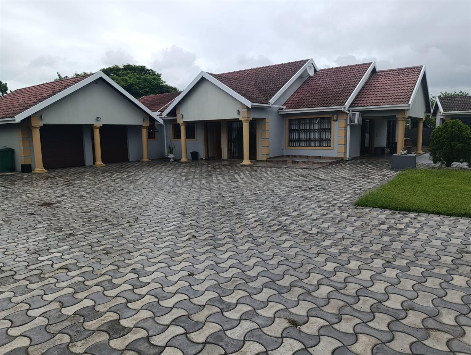 House For Sale in Richards Bay Central, Richards Bay, KwaZulu Natal