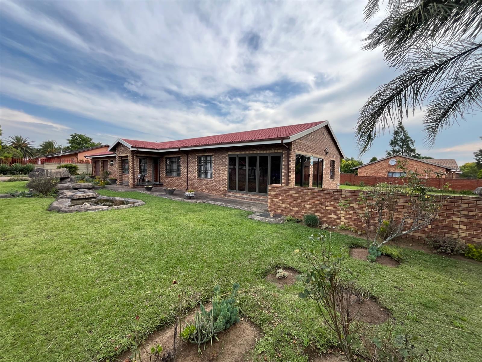 House For Sale in Dundee, KwaZulu Natal