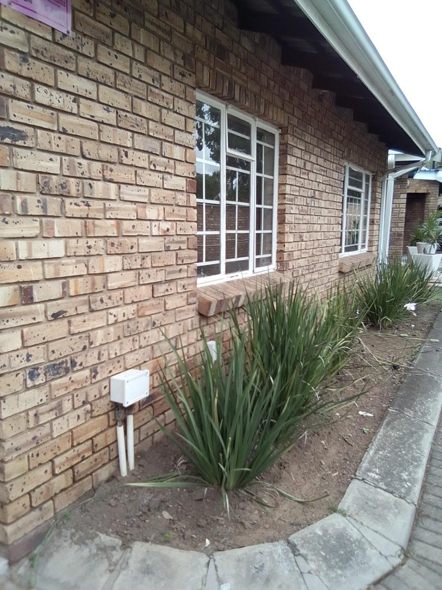Townhouse for rent in Newcastle Central, Newcastle, KwaZulu Natal