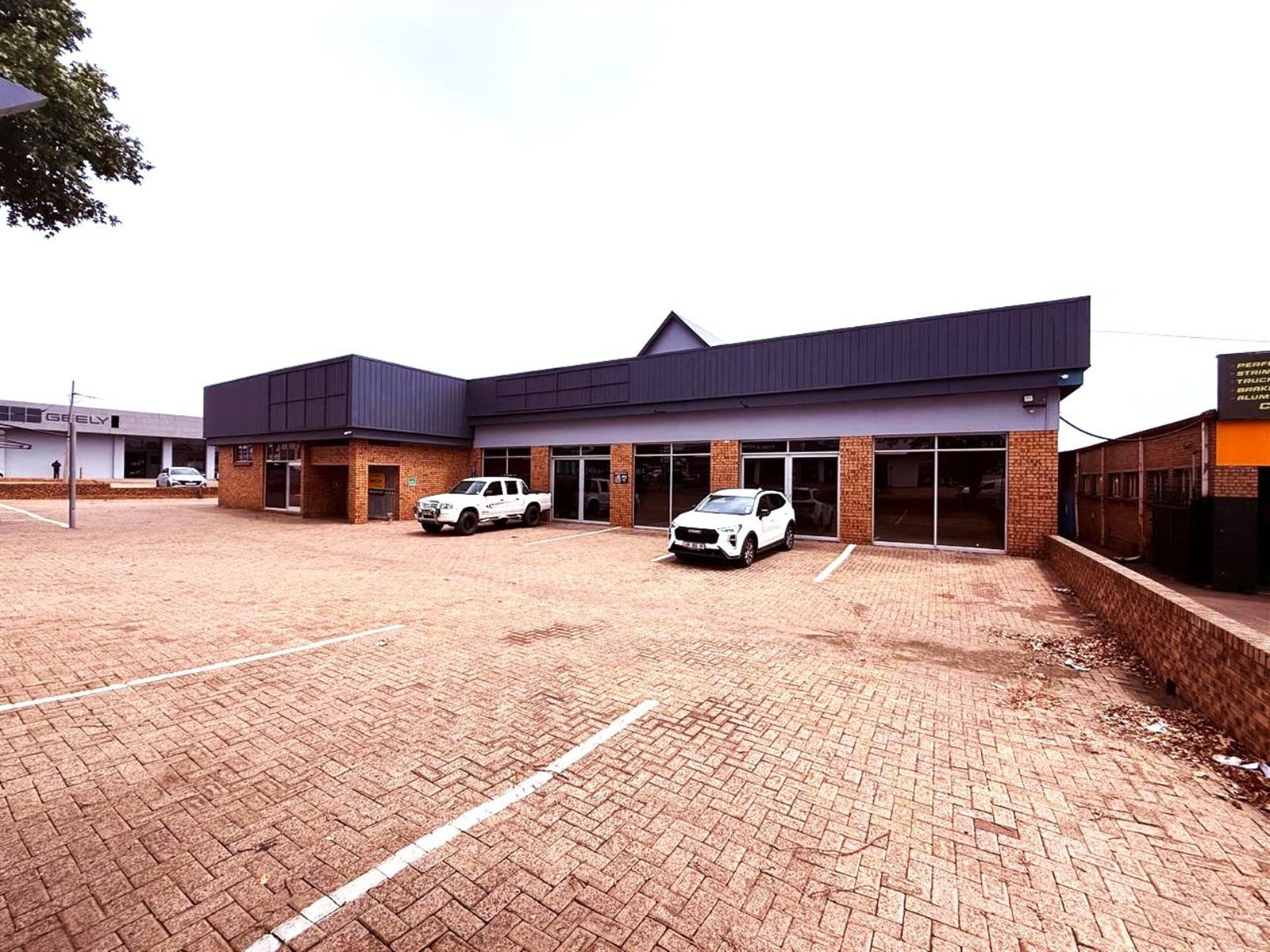 Commercial Property To Rent in Middelburg Central