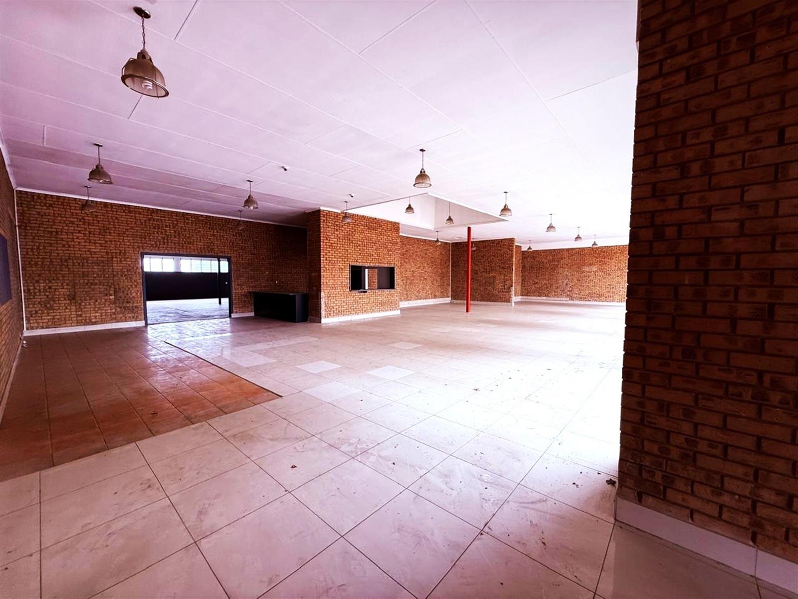 Commercial Property To Rent in Middelburg Central