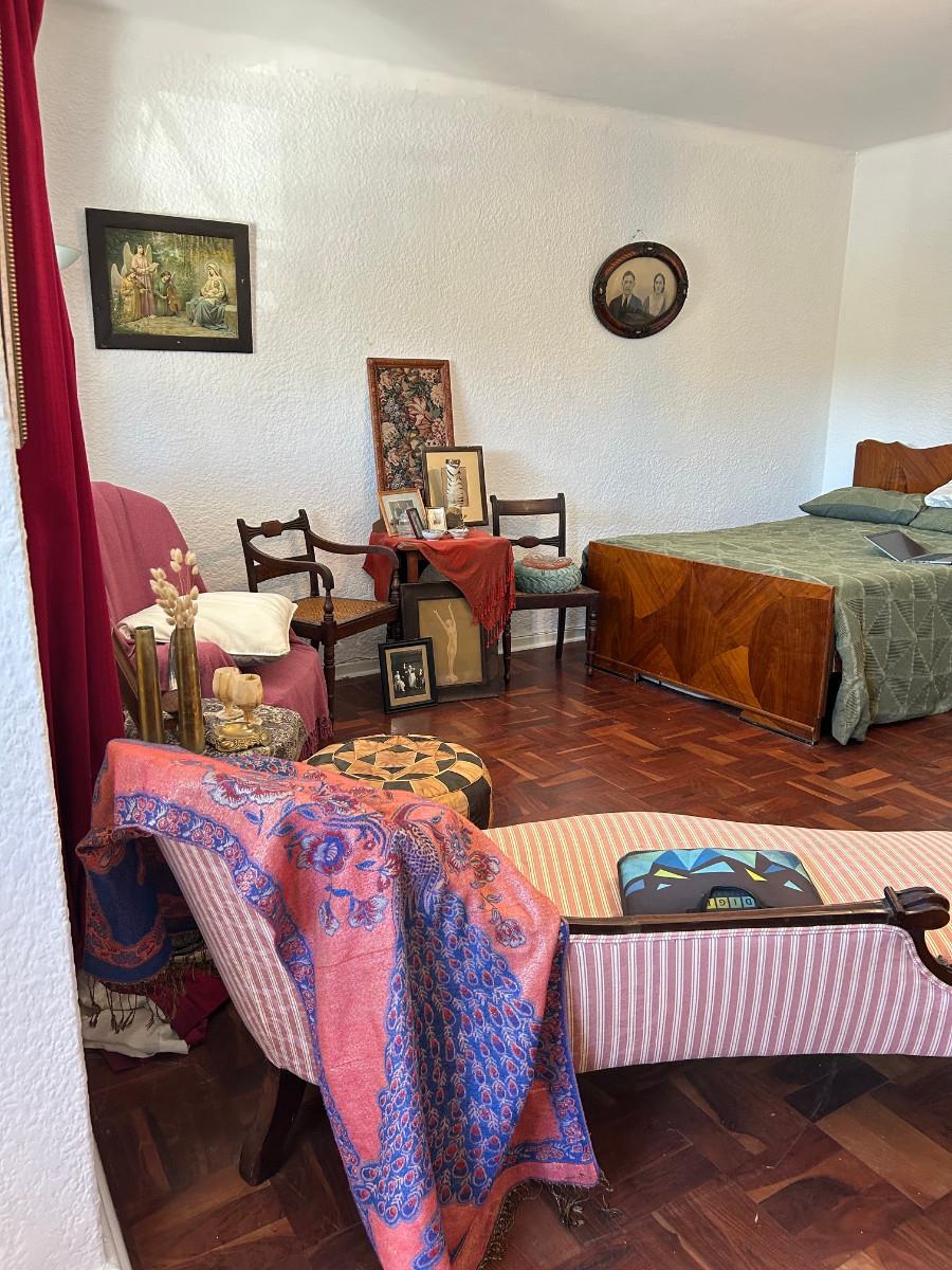 Charming and Spacious One Bedroom Apartment