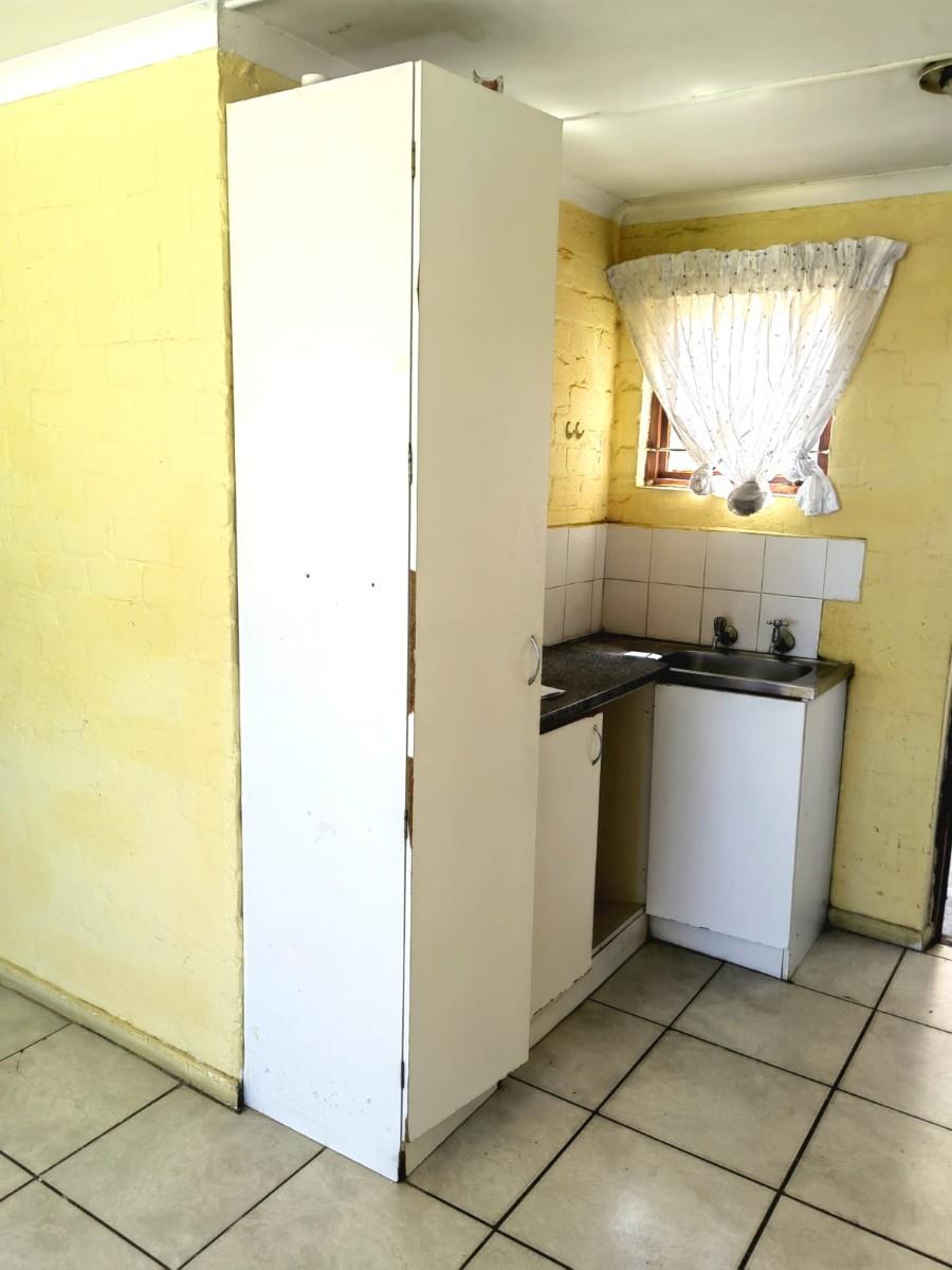 Apartment For Sale in Amalinda, East London