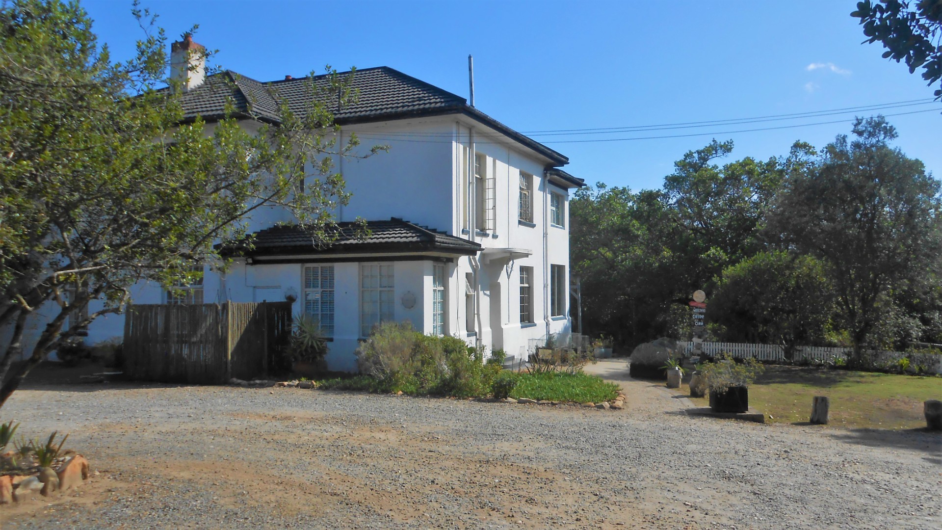 4,48Ha with income generating building For Sale in Knysna Central, Knysna