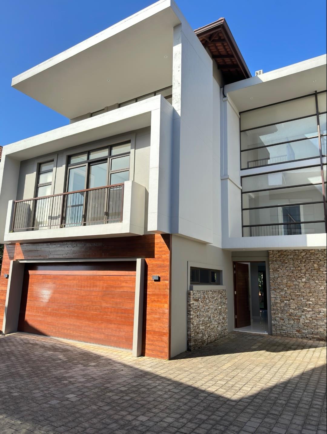 House For Sale in Izinga, Umhlanga, KwaZulu Natal