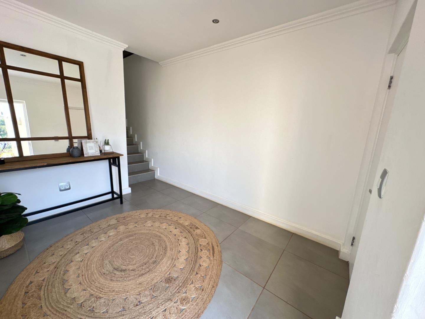 House For Sale in Kindlewood Estate, Mount Edgecombe, KwaZulu Natal