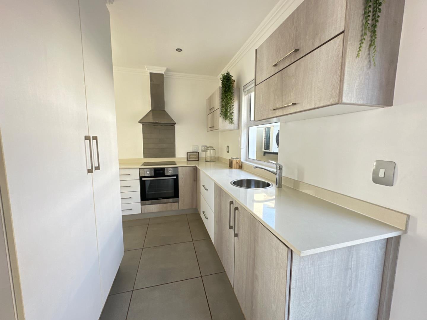 House For Sale in Kindlewood Estate, Mount Edgecombe, KwaZulu Natal