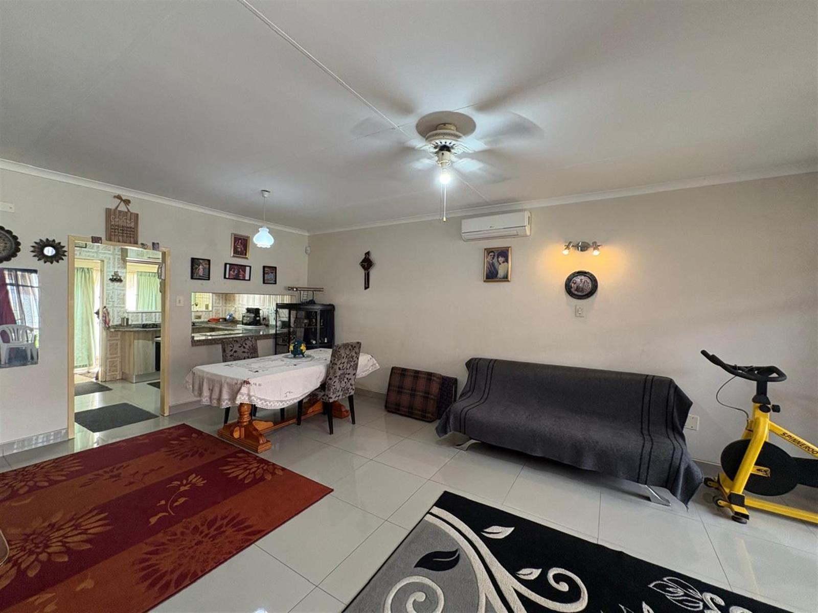 Exclusive 3-Bedroom Townhouse for Sale in Newcastle Central