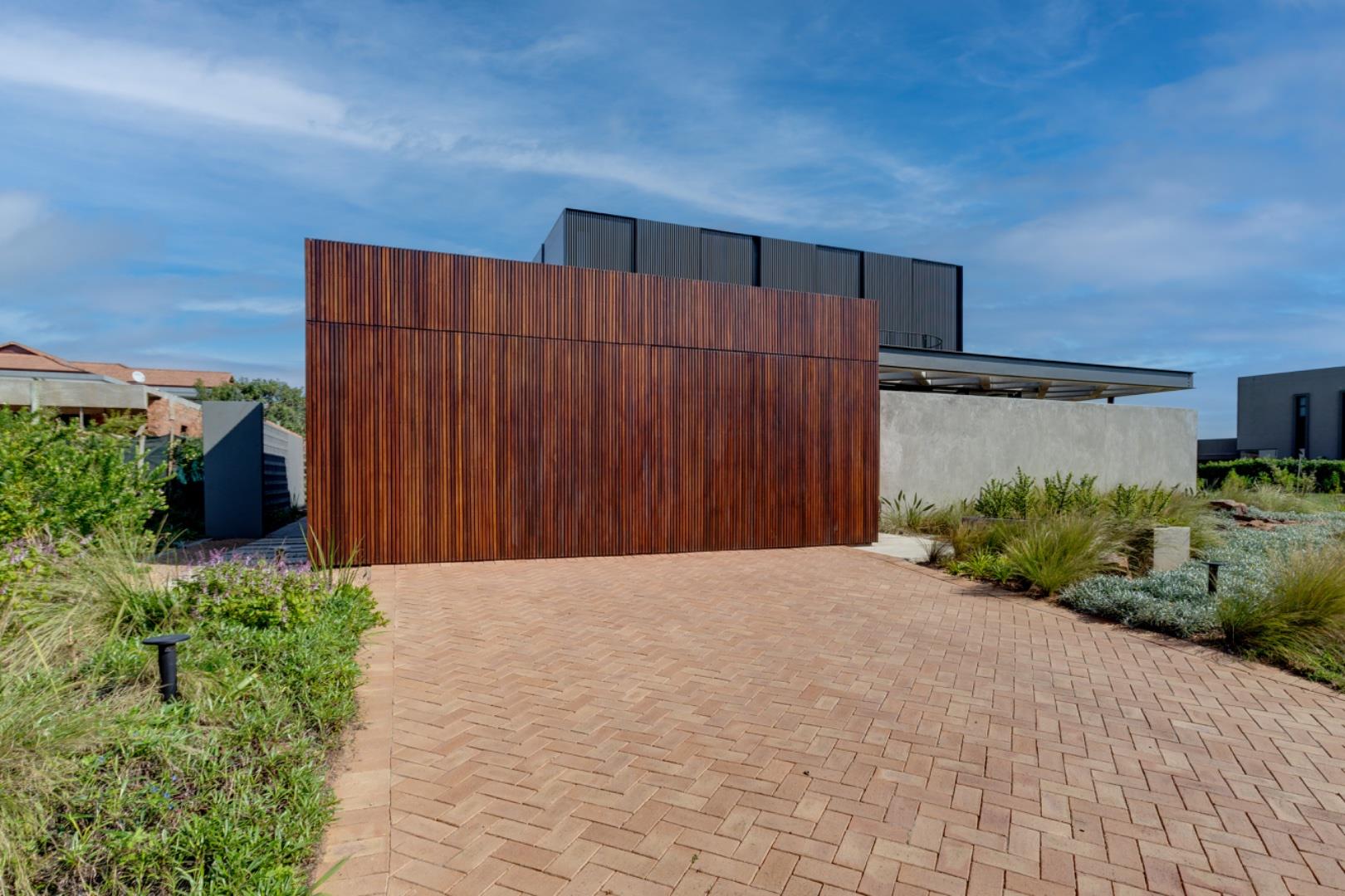 House For Sale in Hawaan, Umhlanga, KwaZulu Natal
