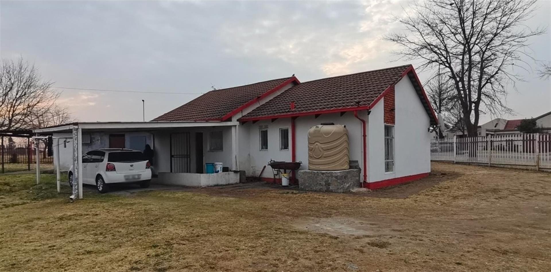 House For Sale in Thistle Grove, Kinross, Secunda