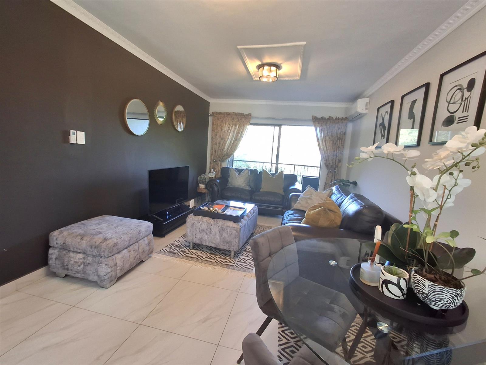 Stylish Fully Furnished 2-Bedroom Apartment