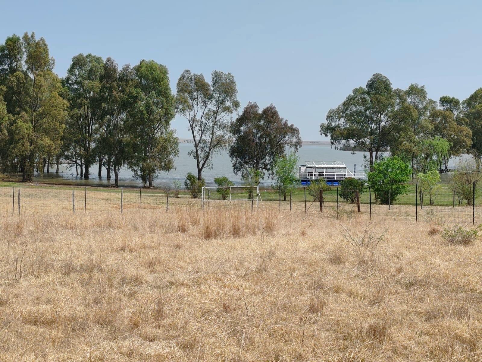 House For Sale in Oranjeville