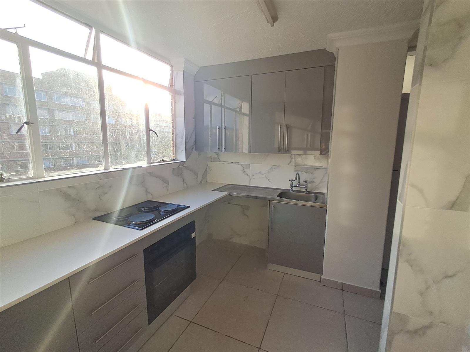 Apartment To Rent in Sunnyside, Pretoria