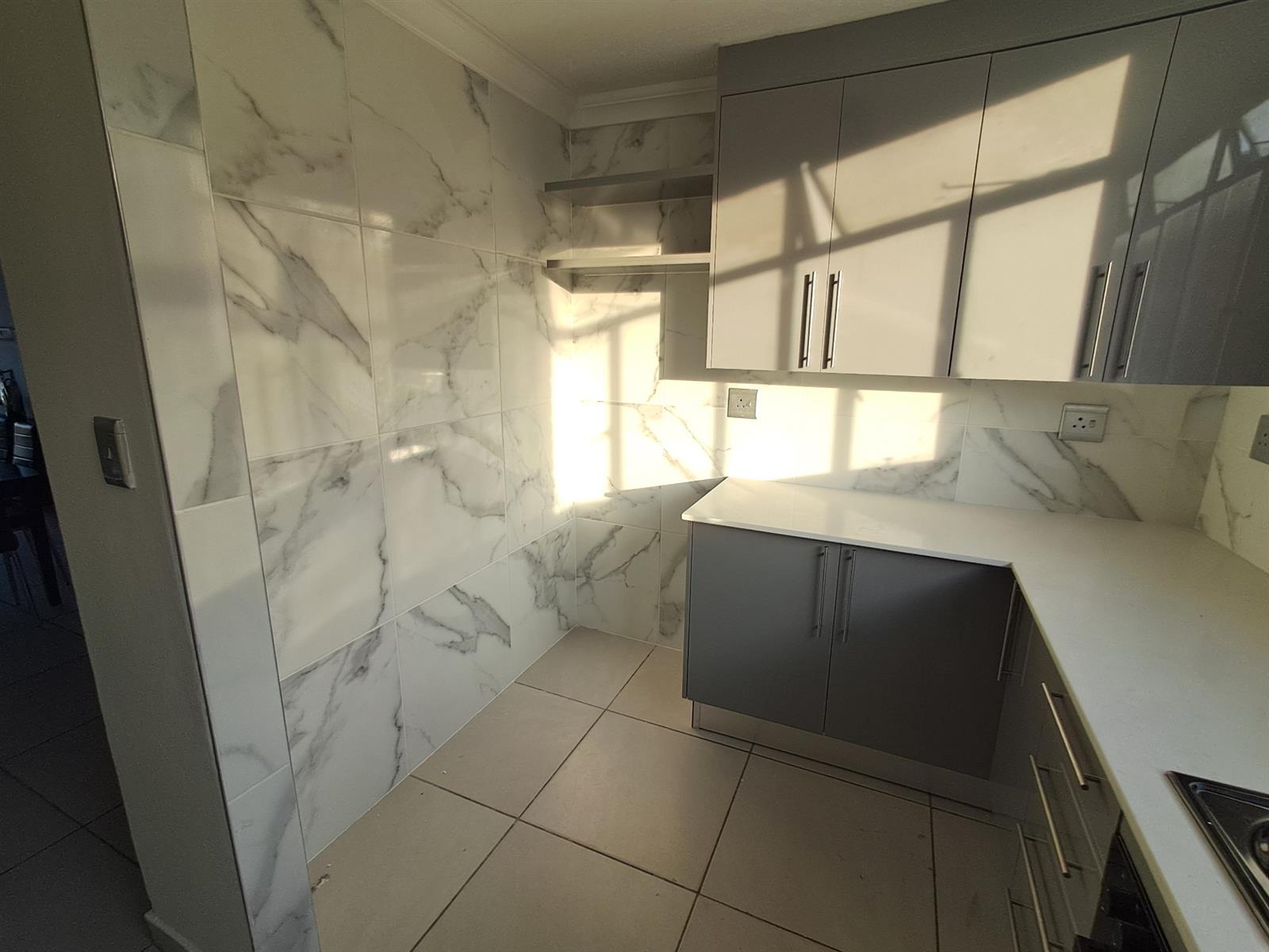Apartment To Rent in Sunnyside, Pretoria
