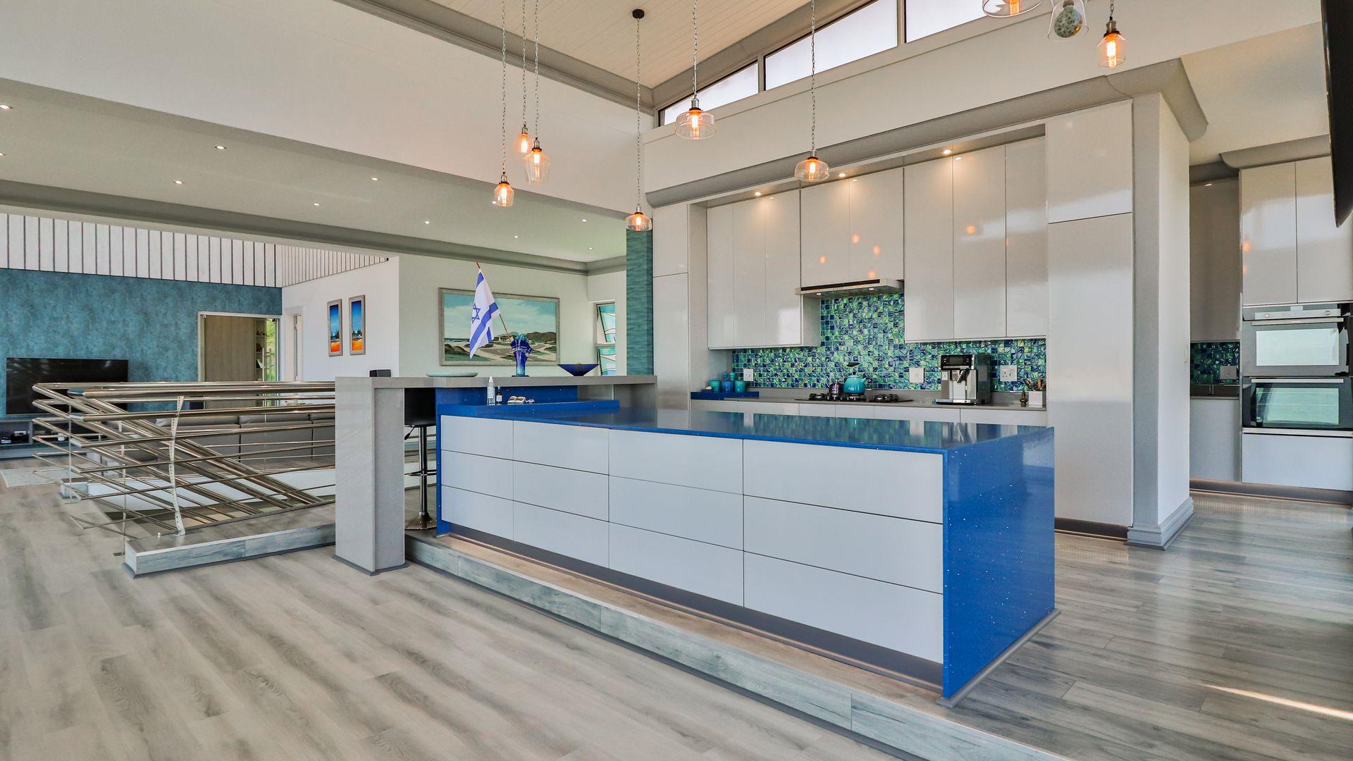 Privacy, Luxury and Effortless Coastal Living or Investment Opportunity!