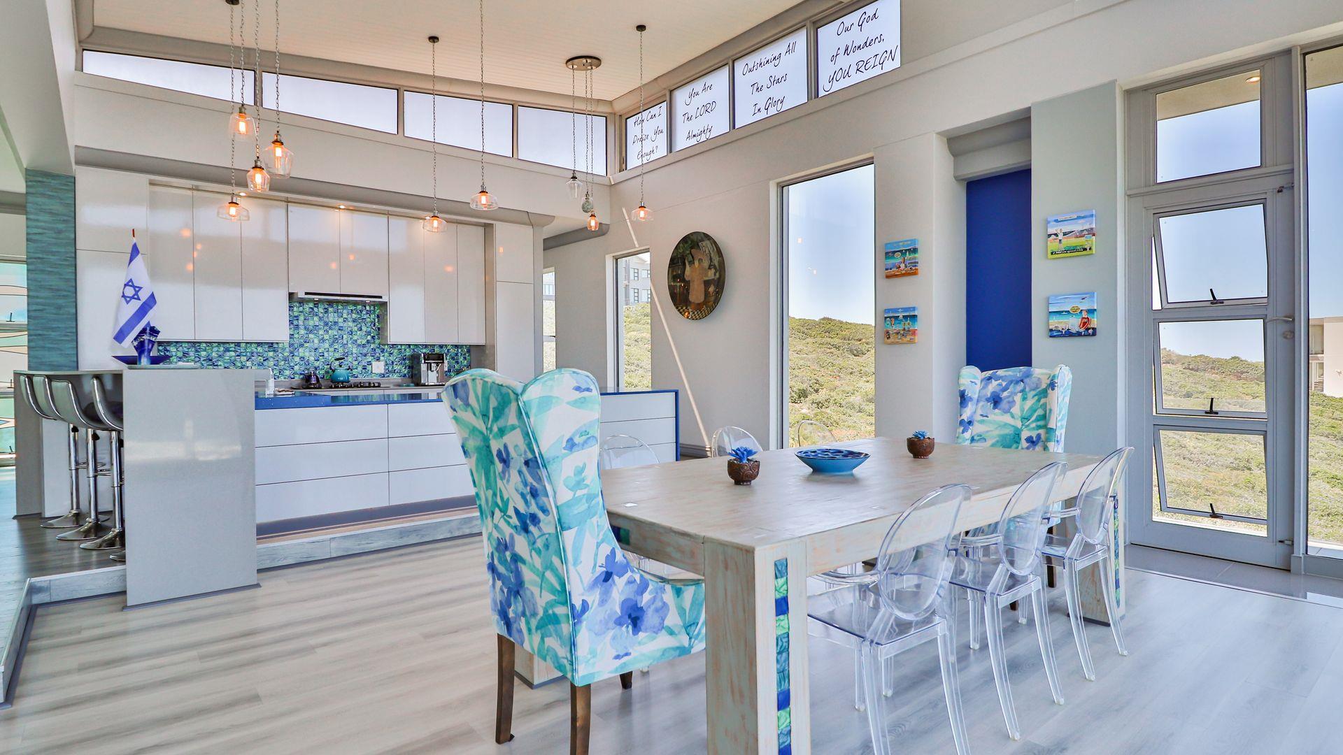 Privacy, Luxury and Effortless Coastal Living or Investment Opportunity!