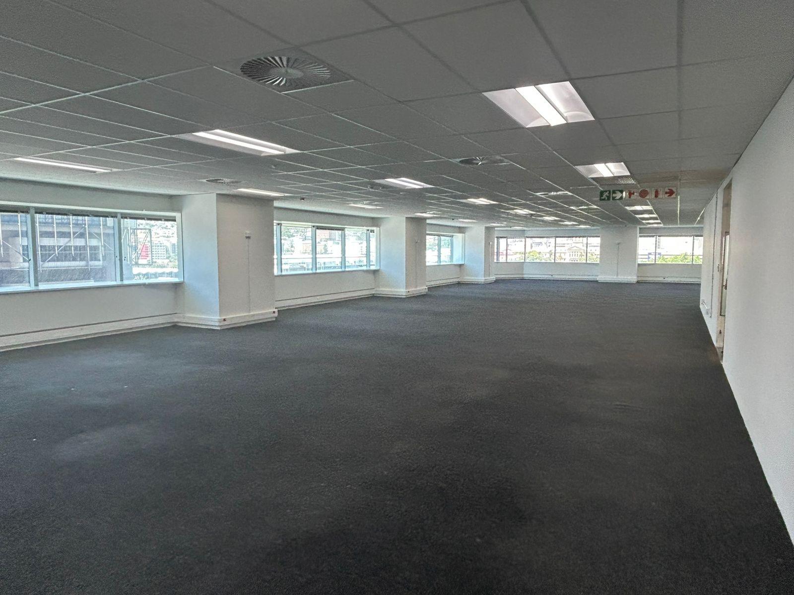 PREMIUM OFFICES TO LET ON THE FORESHORE