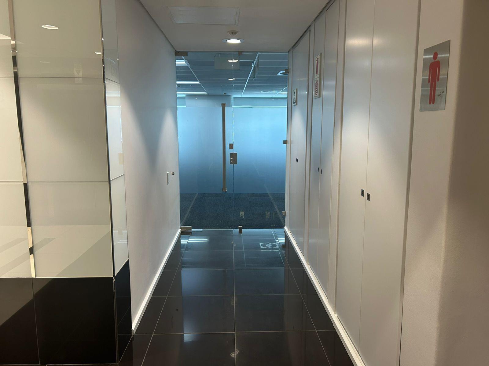 PREMIUM OFFICES TO LET ON THE FORESHORE