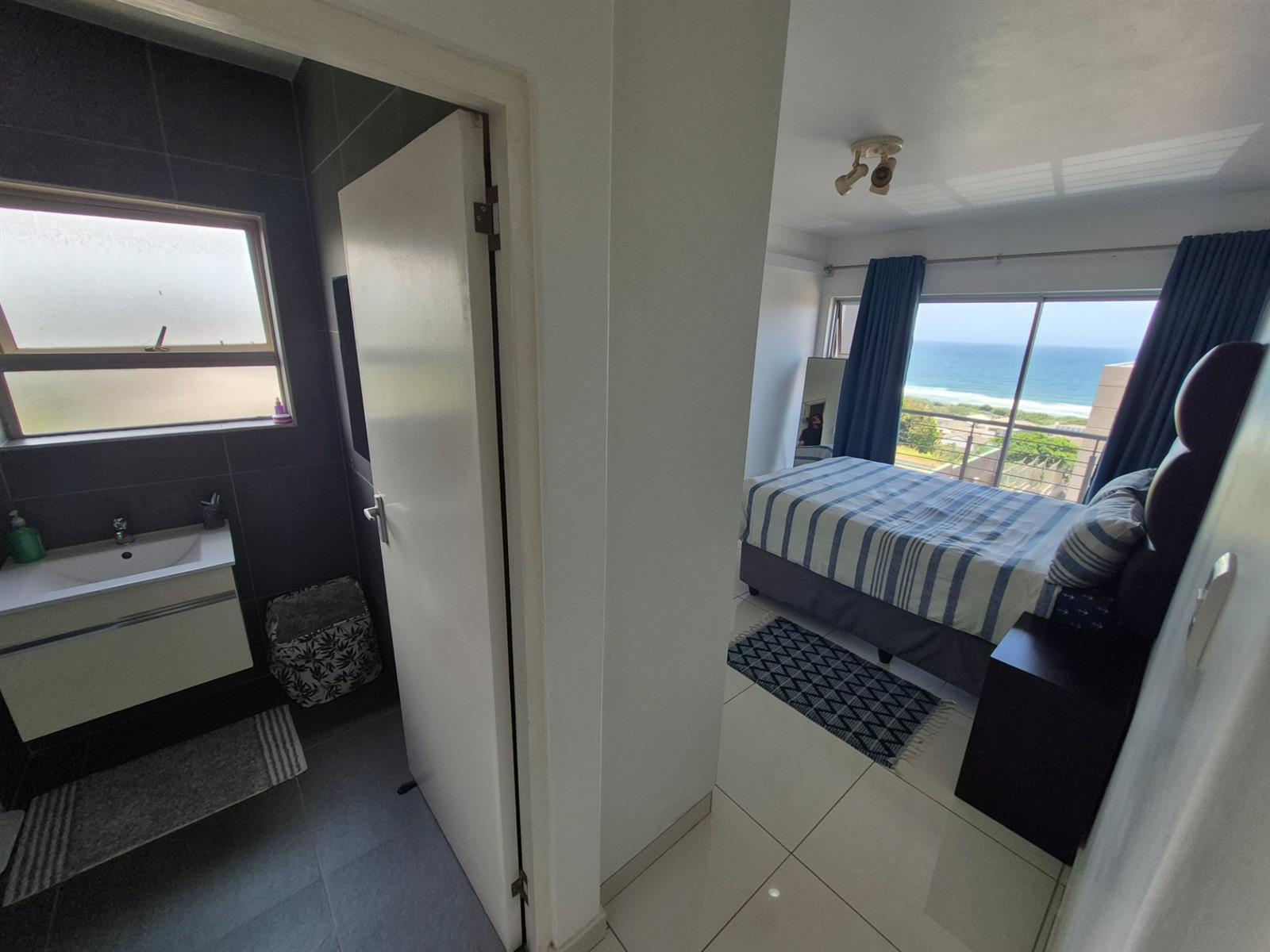 Lock up and go, Stunning Ocean views, Warner Beach, Amanzimtoti, KwaZulu Natal