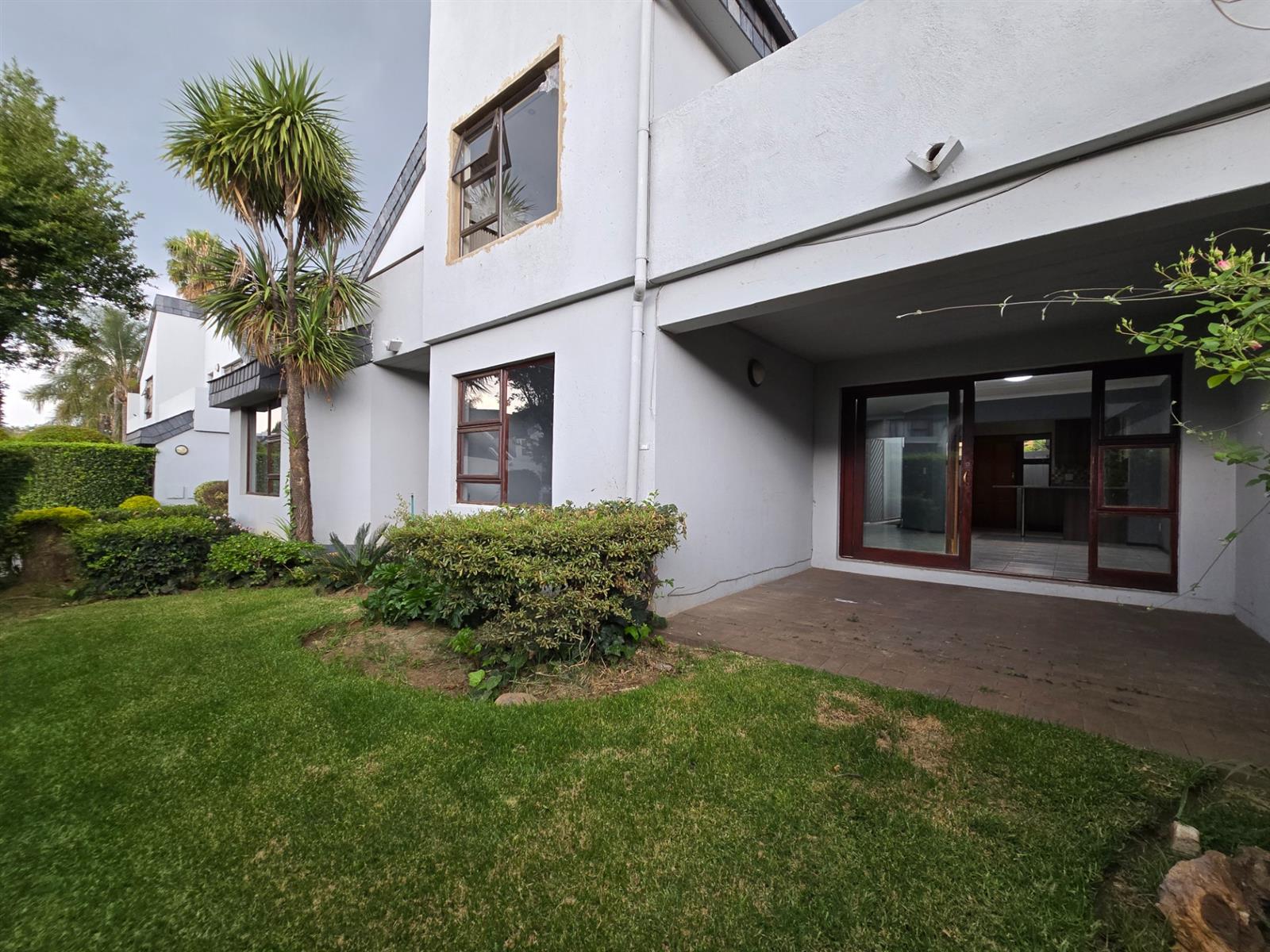 3 Bedroom Ground Floor Apartment To Rent in Lakefield, Benoni