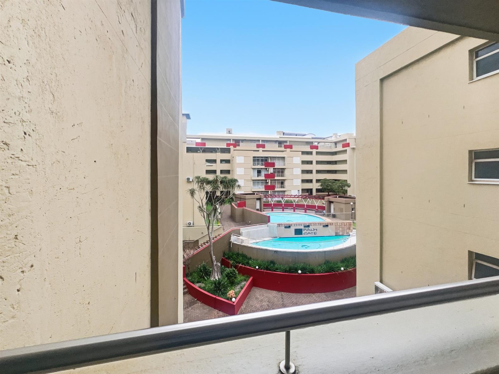 Newly Renovated 2 Bed Apartment For Sale in Umhlanga Ridge, Umhlanga, KwaZulu-Natal