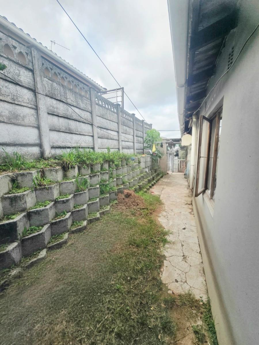 House For Sale in Chatsworth Central, Chatsworth, KwaZulu Natal