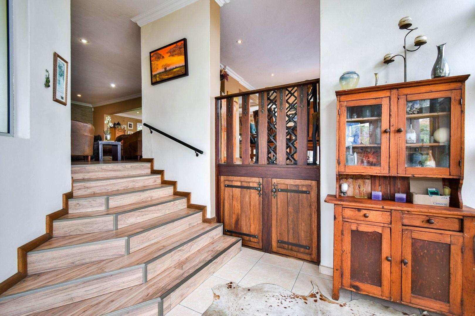 House For Sale in Waterkloof Ridge, Pretoria