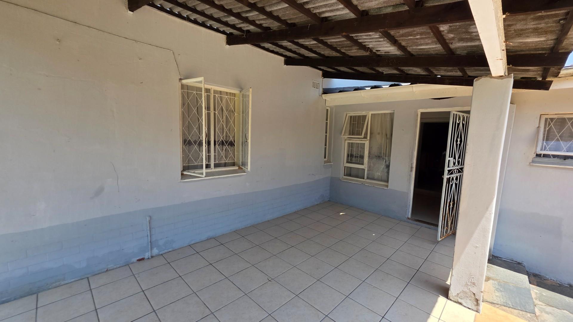 Four bedroom home for sale in Uvongo, Margate, KwaZulu Natal