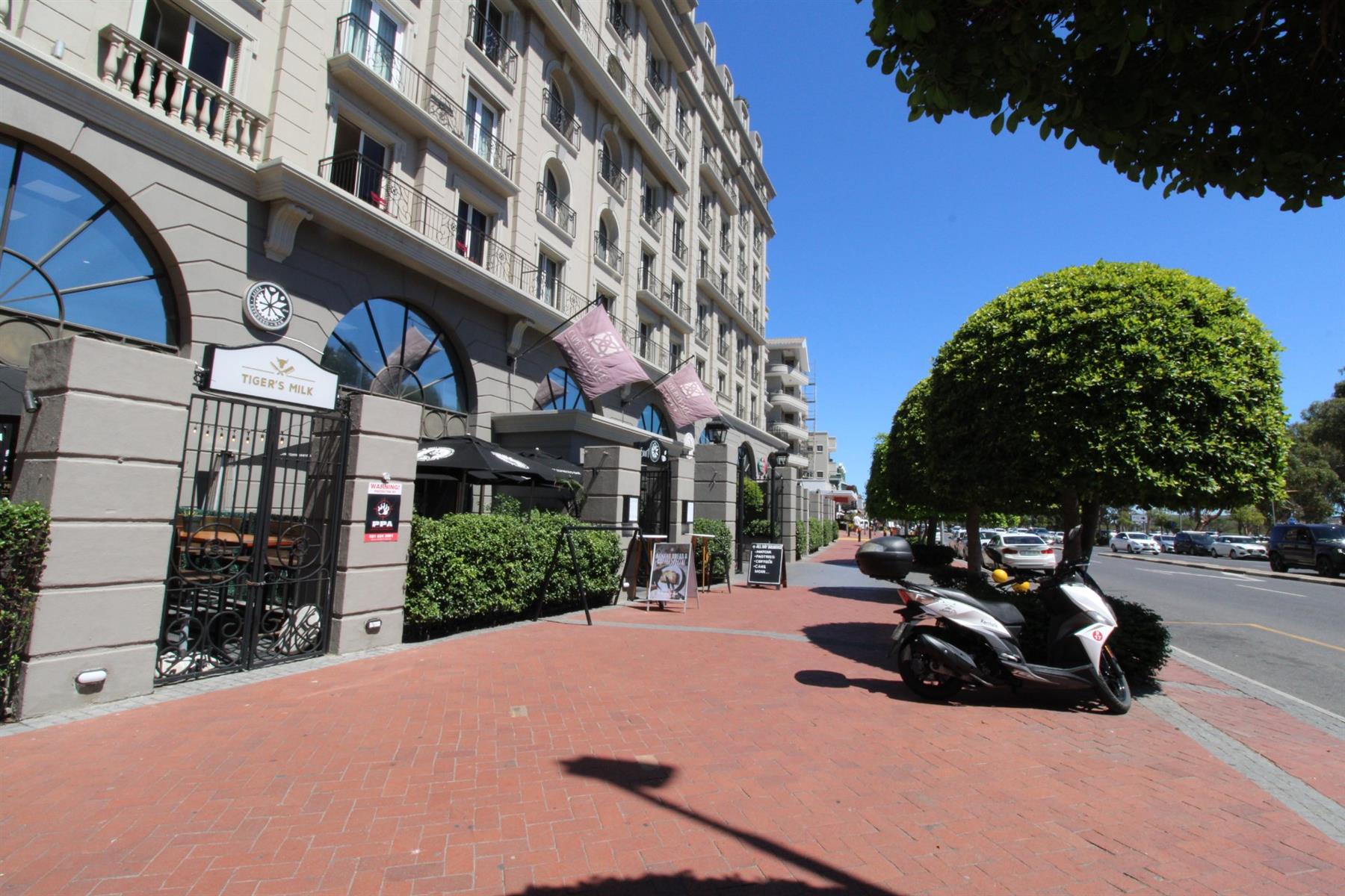 Luxury Old-World Charm