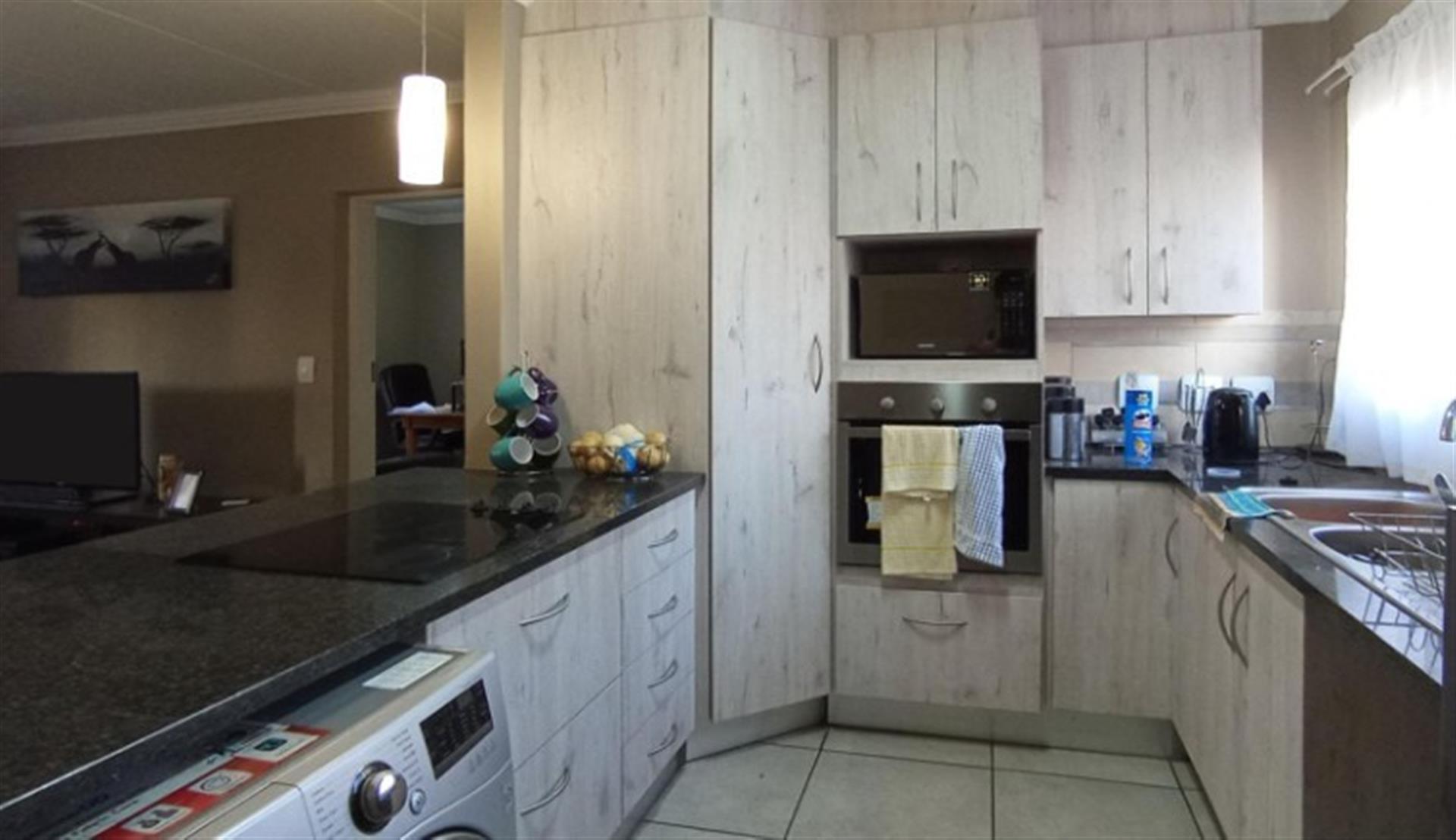 2 Bed Apartment For Sale in Amberfield, Centurion
