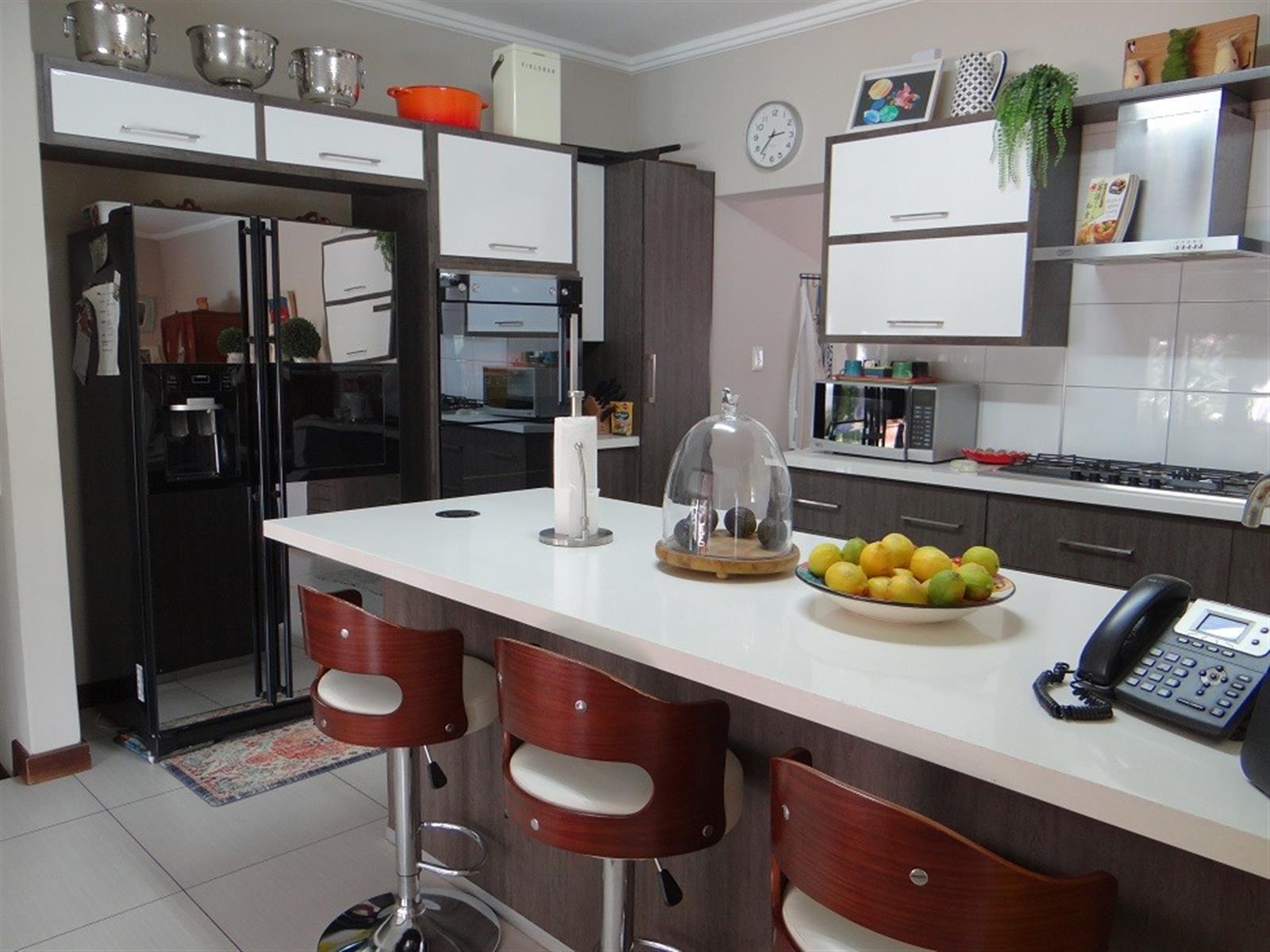 4 Bedroom House For Sale in Midstream Ridge Estate, Centurion