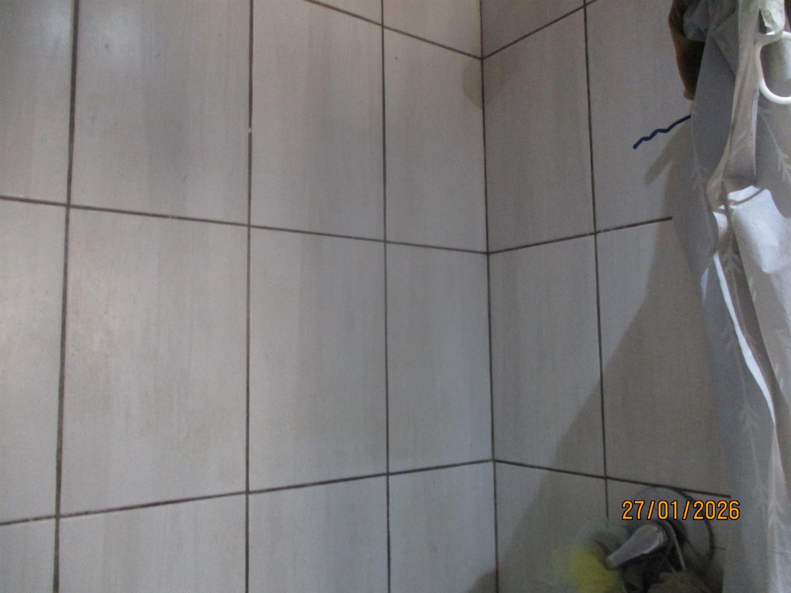 INVESTMENT PROPERTY FOR SALE IN TEMBISA/PRICE REDUCED