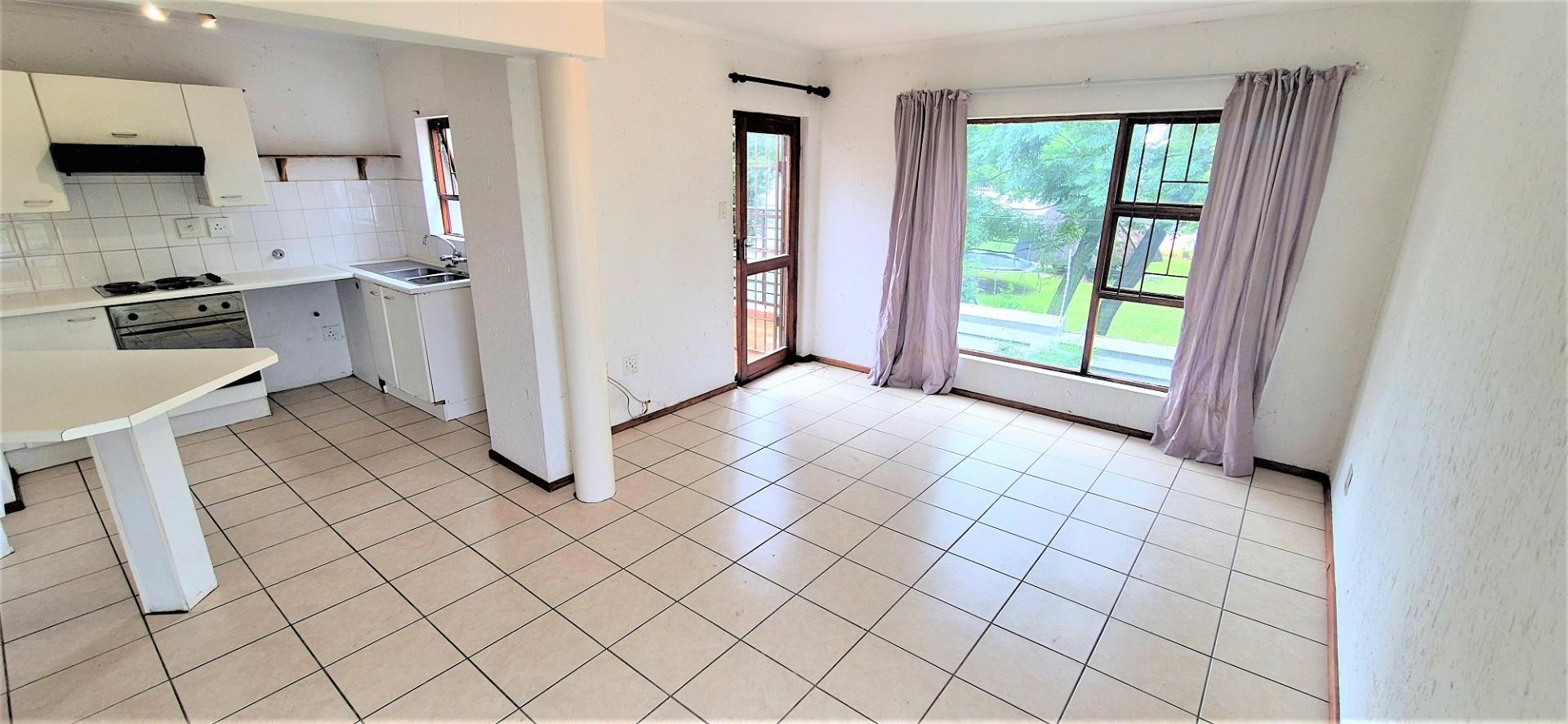Apartment for rent in Paulshof, Sandton, 58 m²