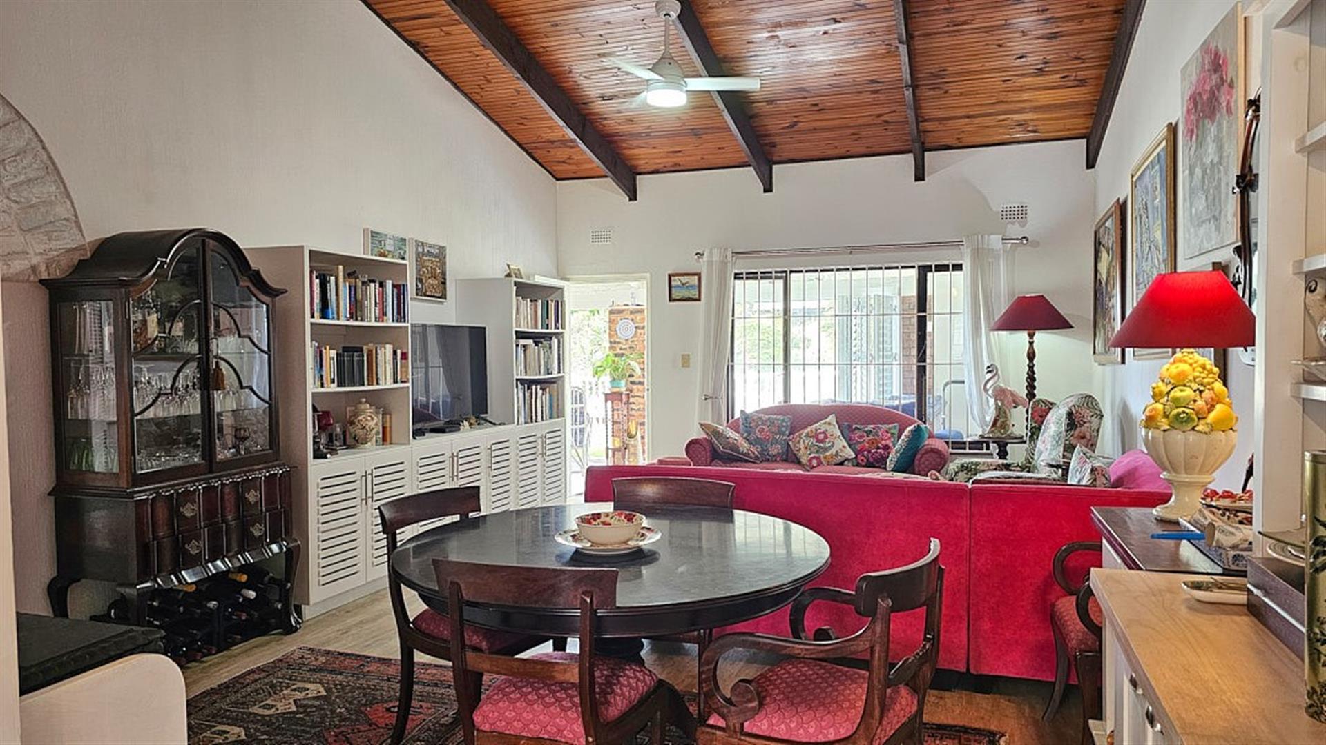 Stunning 2 Bedroom Beach Townhouse